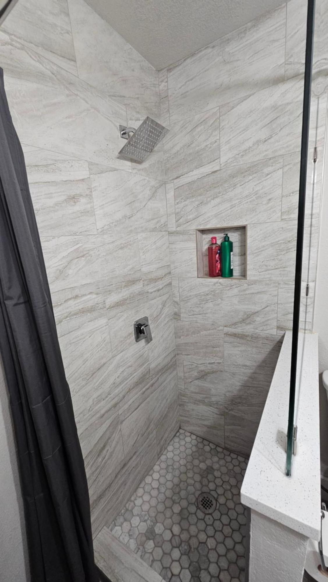 Spacious Home Near Downtown Όστιν Εξωτερικό φωτογραφία